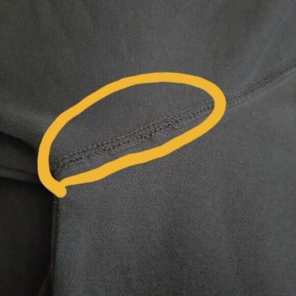 OLD NAVY | Heart Graphic Crewneck Sweatshirt B&W Sz S Flawed - Picture 9 of 9